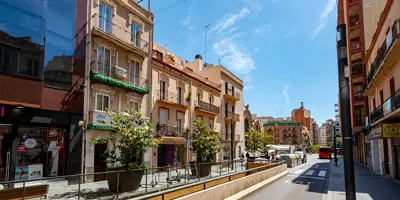 V0121 - Carrer Cristòfor Colom nº 8, 2n