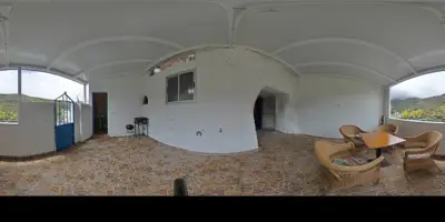 CASA CUEVA JUNCALILLO