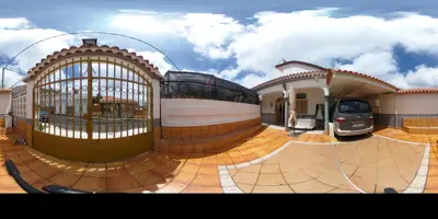 Chalet con jardín y terraza en Santa Lucía